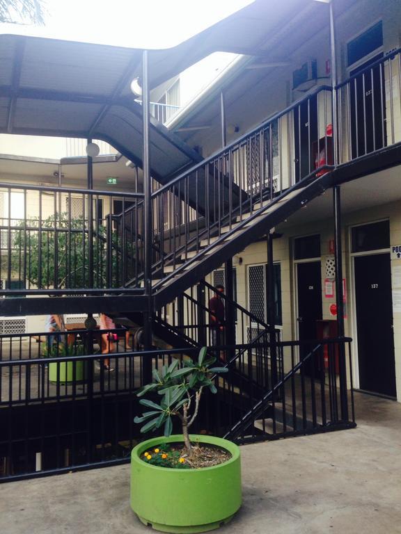 Albergue Adventurers Backpackers Townsville Exterior foto
