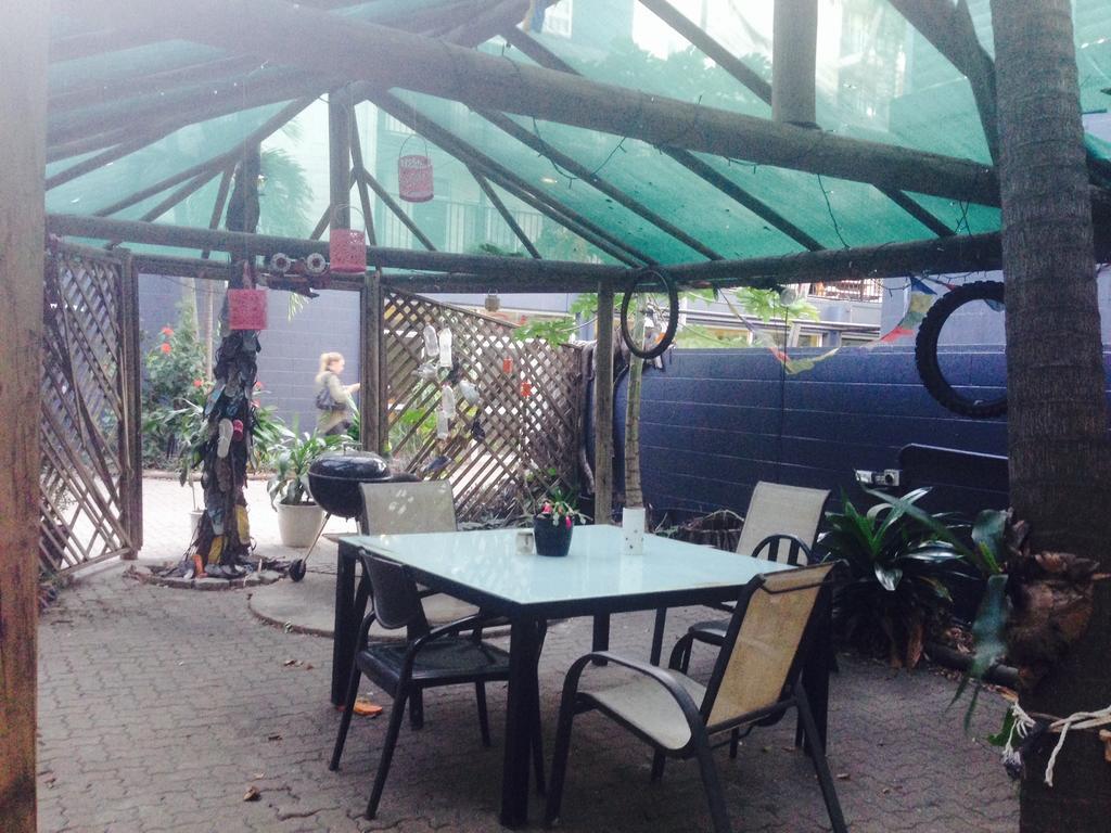 Albergue Adventurers Backpackers Townsville Exterior foto