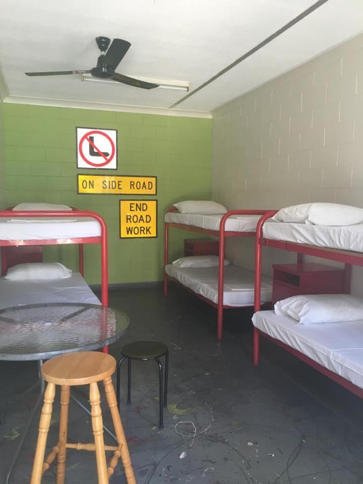 Albergue Adventurers Backpackers Townsville Exterior foto