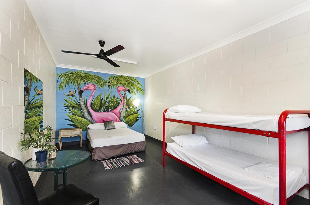 Albergue Adventurers Backpackers Townsville Exterior foto
